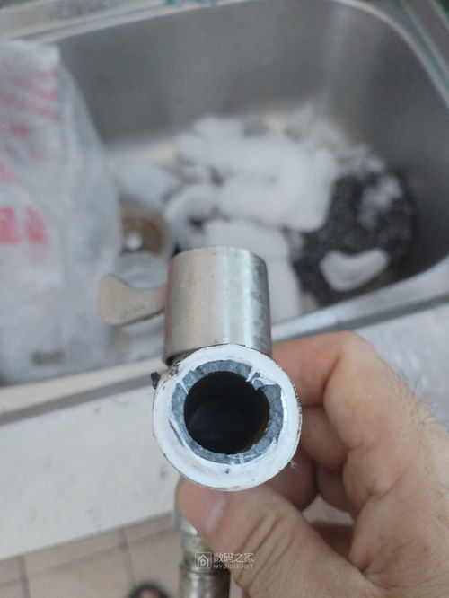 合金水暖與不銹鋼外觀相似，消費(fèi)者選購需警惕